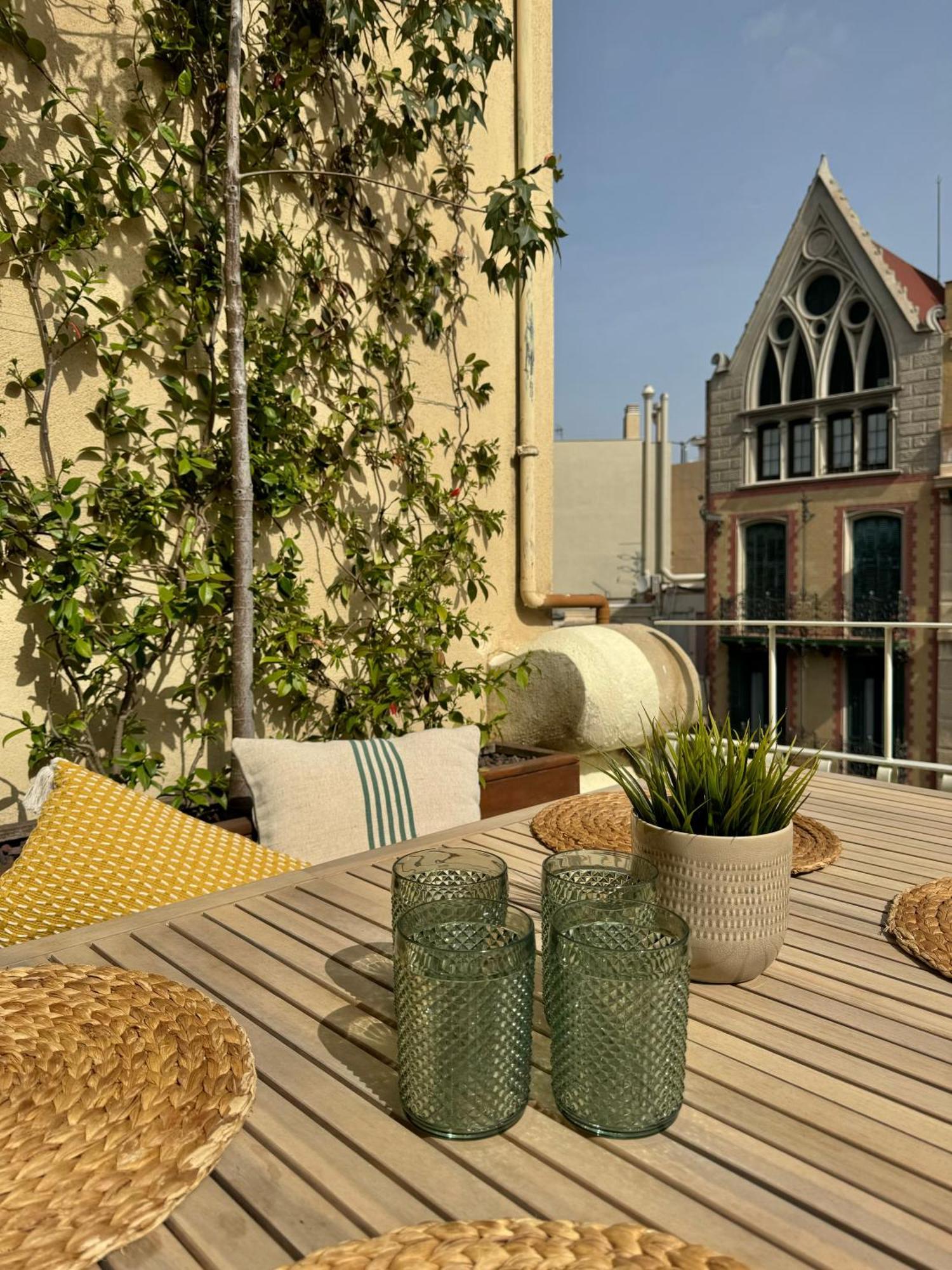 Modernist Gem Penthouse * Barcelone